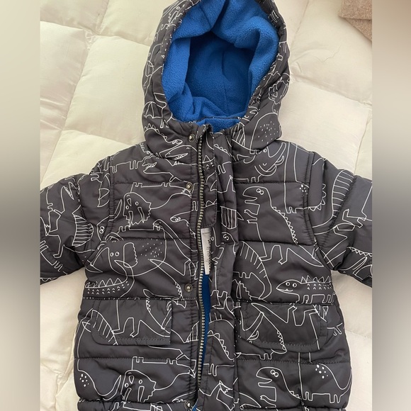 Carter’s baby boys size 12 month winter coat. Excellent condition. - Picture 1 of 5